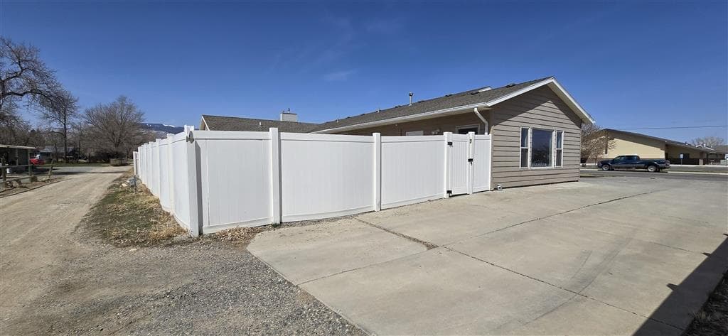 2132 Cougar Ave — photo 39 of 47