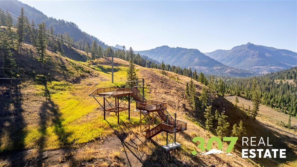 348 North Fork Hwy — photo 12 of 29