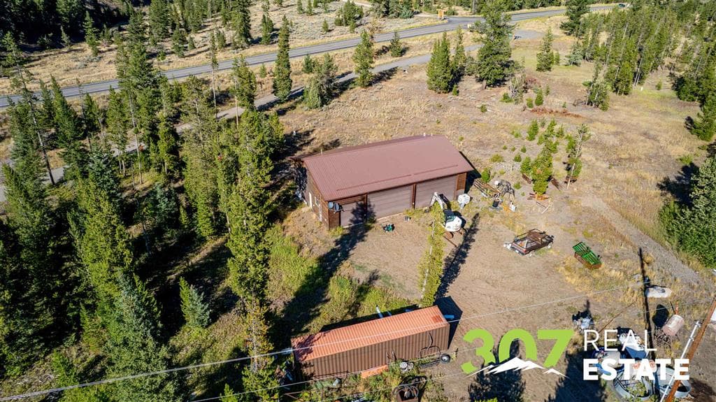 348 North Fork Hwy — photo 16 of 29