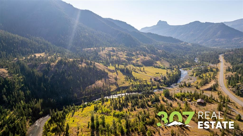 348 North Fork Hwy — photo 18 of 29