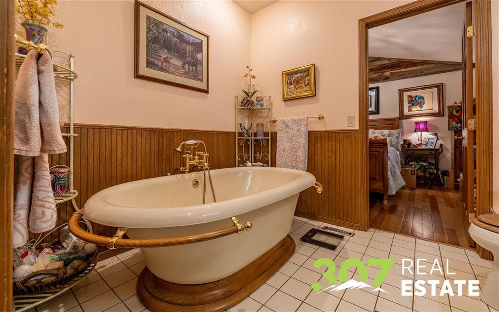 366 Lower Southfork Rd — photo 20 of 87