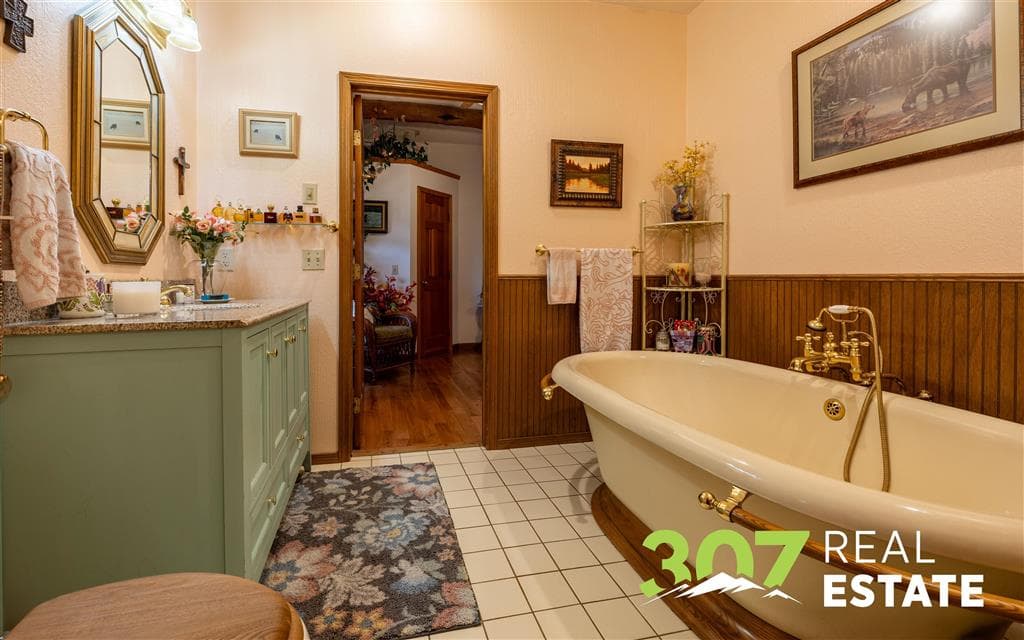 366 Lower Southfork Rd — photo 21 of 87