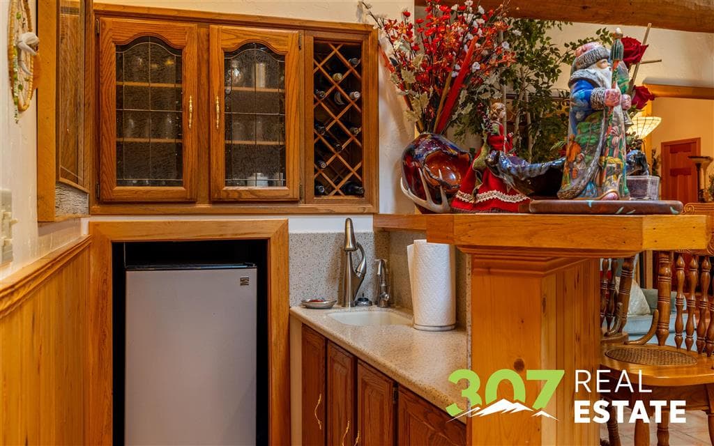 366 Lower Southfork Rd — photo 8 of 87