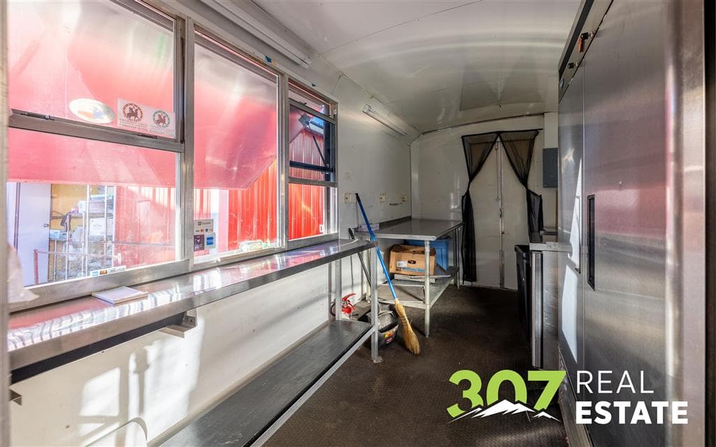 1491 Sheridan Ave — photo 23 of 34