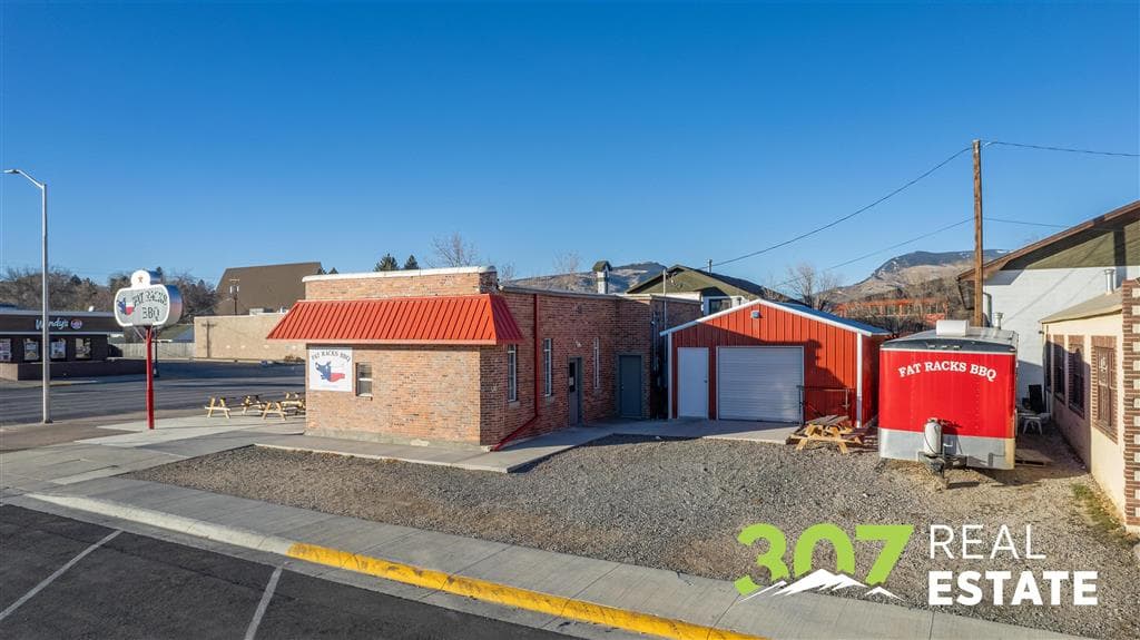 1491 Sheridan Ave — photo 30 of 34