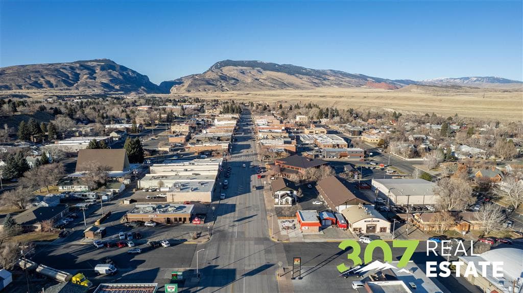 1491 Sheridan Ave — photo 33 of 34