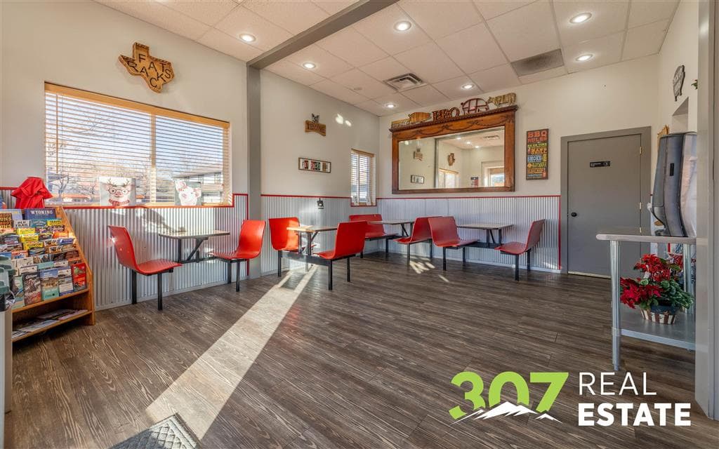 1491 Sheridan Ave — photo 8 of 34