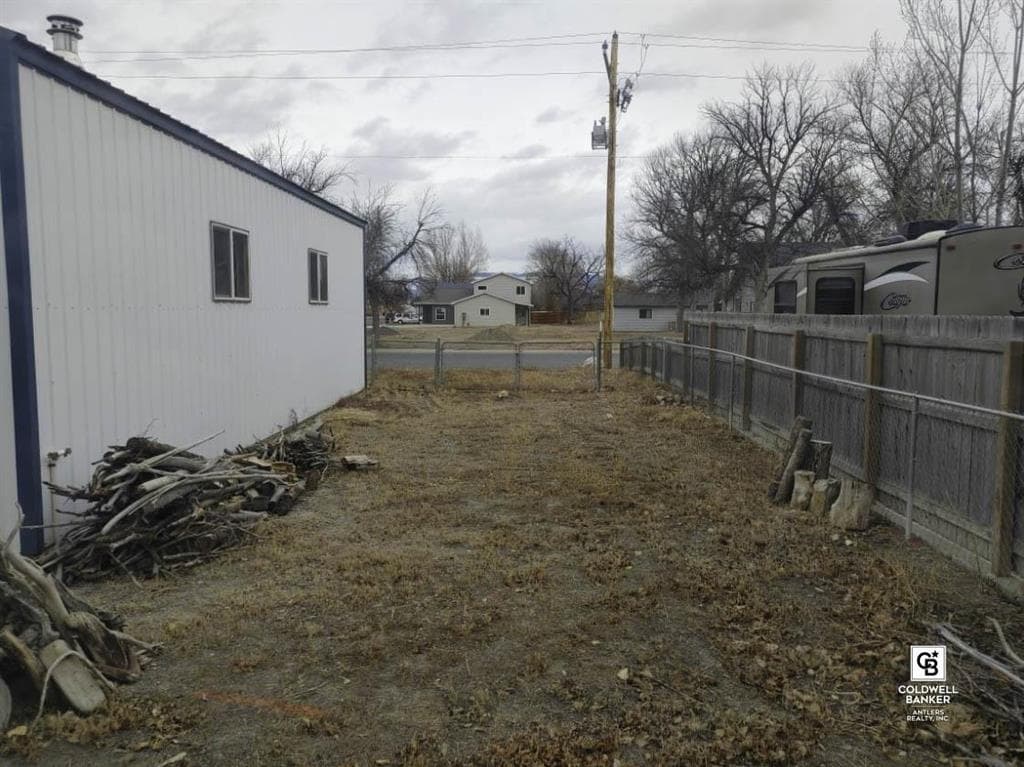 172 E 2nd Street — photo 6 of 20