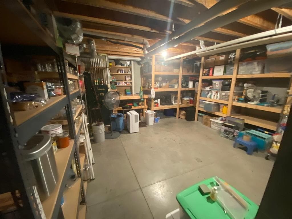 2332 Pioneer Ave — photo 32 of 39