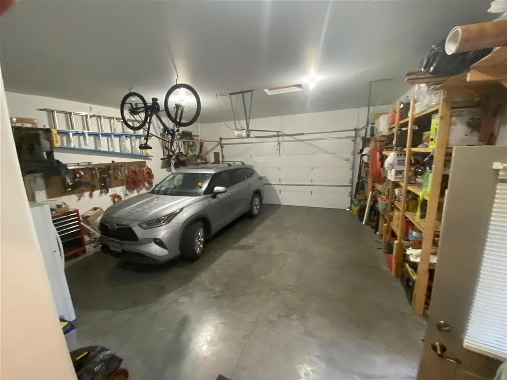 2332 Pioneer Ave — photo 34 of 39