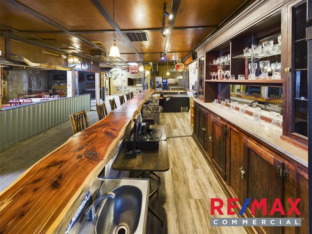 214 Yellowstone Ave — photo 13 of 88