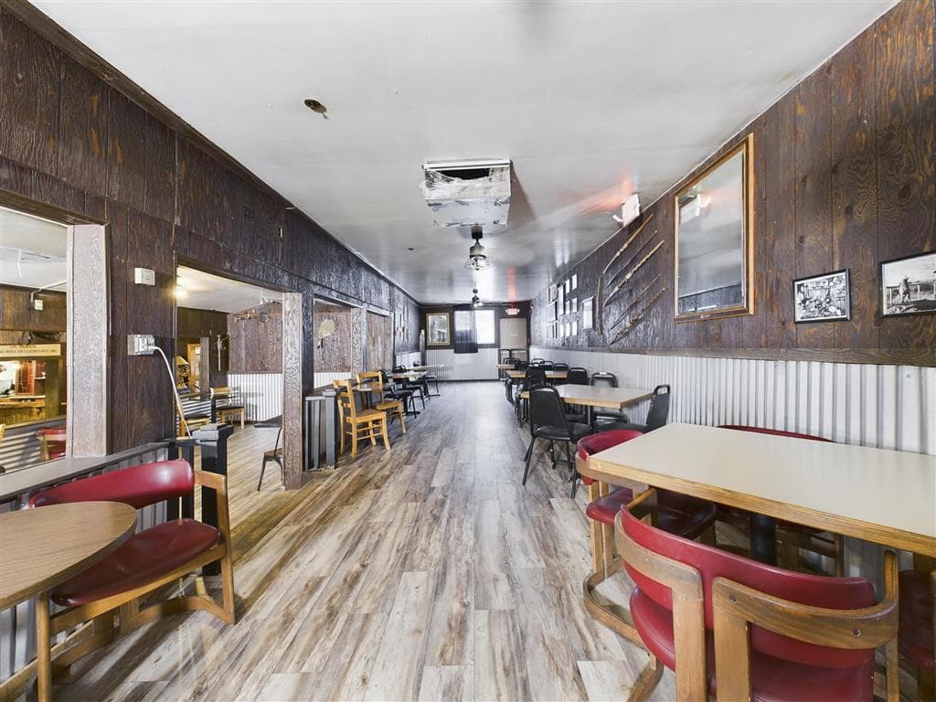 214 Yellowstone Ave — photo 18 of 88