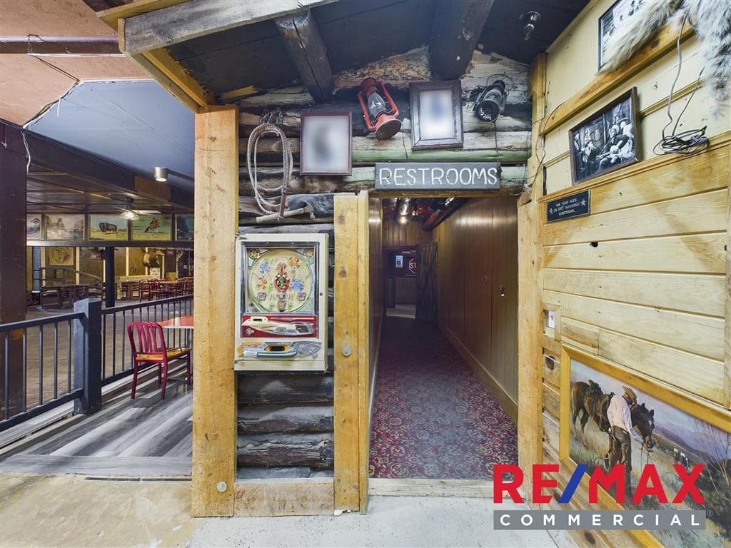 214 Yellowstone Ave — photo 27 of 88