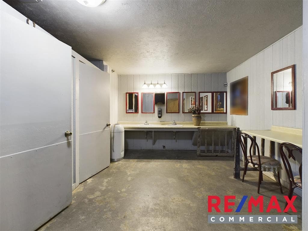 214 Yellowstone Ave — photo 30 of 88