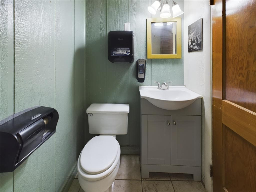 214 Yellowstone Ave — photo 36 of 88