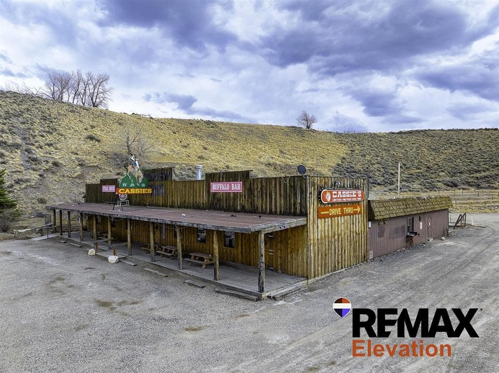 214 Yellowstone Ave — photo 5 of 88