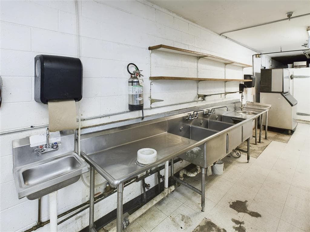 214 Yellowstone Ave — photo 53 of 88