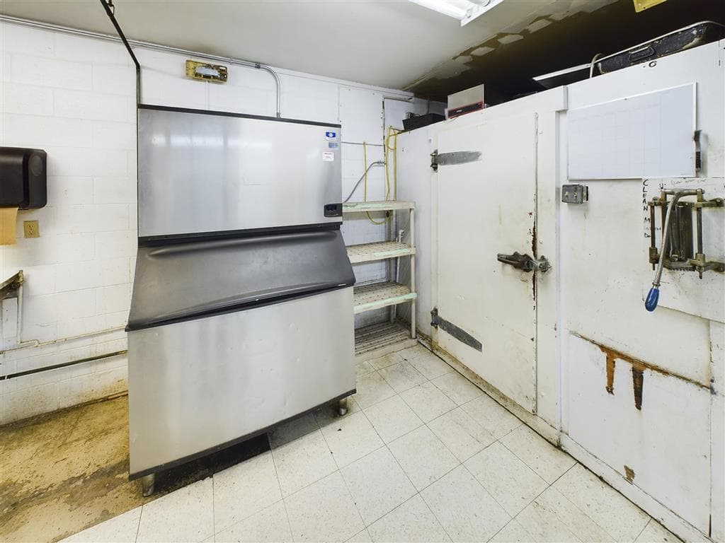 214 Yellowstone Ave — photo 57 of 88