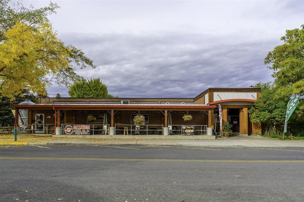 1057 Sheridan Ave photo 1