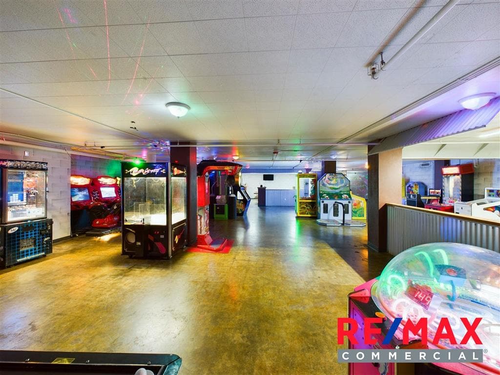 1057 Sheridan Ave — photo 31 of 46