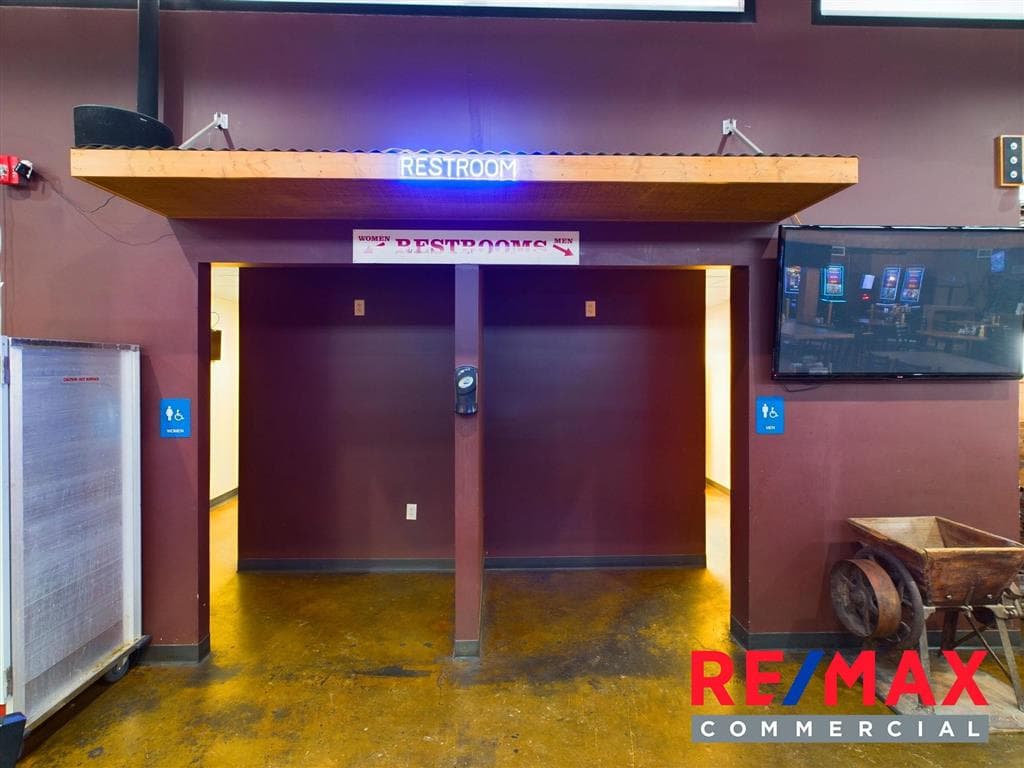 1057 Sheridan Ave — photo 40 of 46