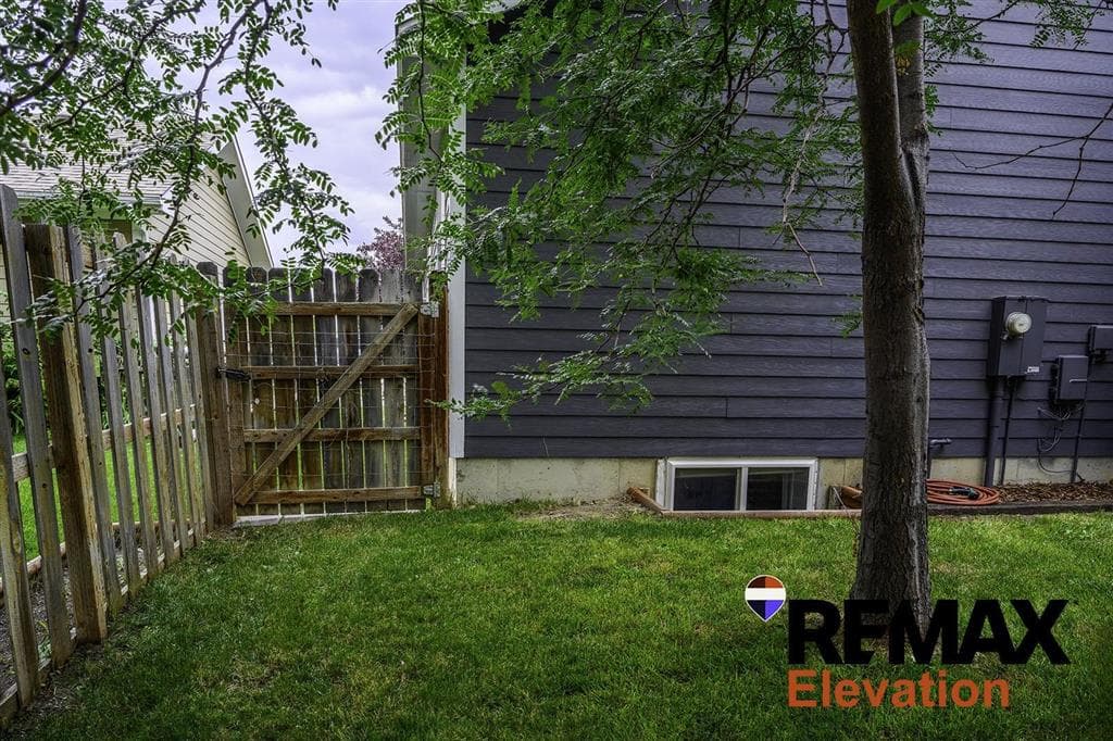 702 Kenmar St — photo 12 of 79