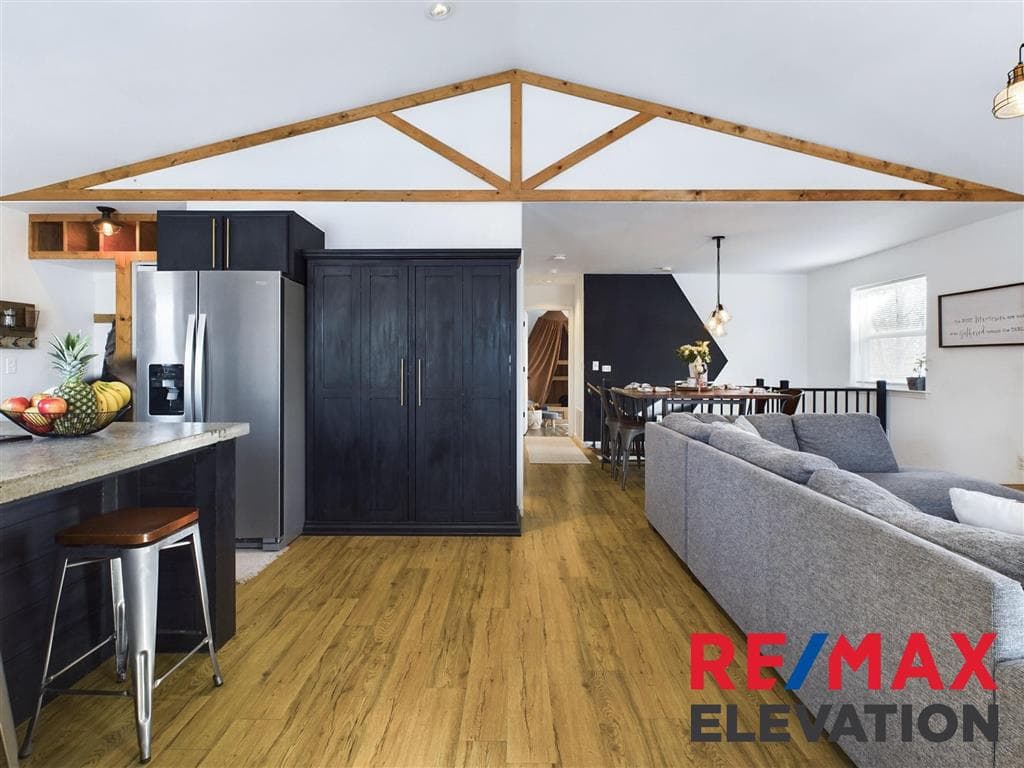 702 Kenmar St — photo 17 of 79