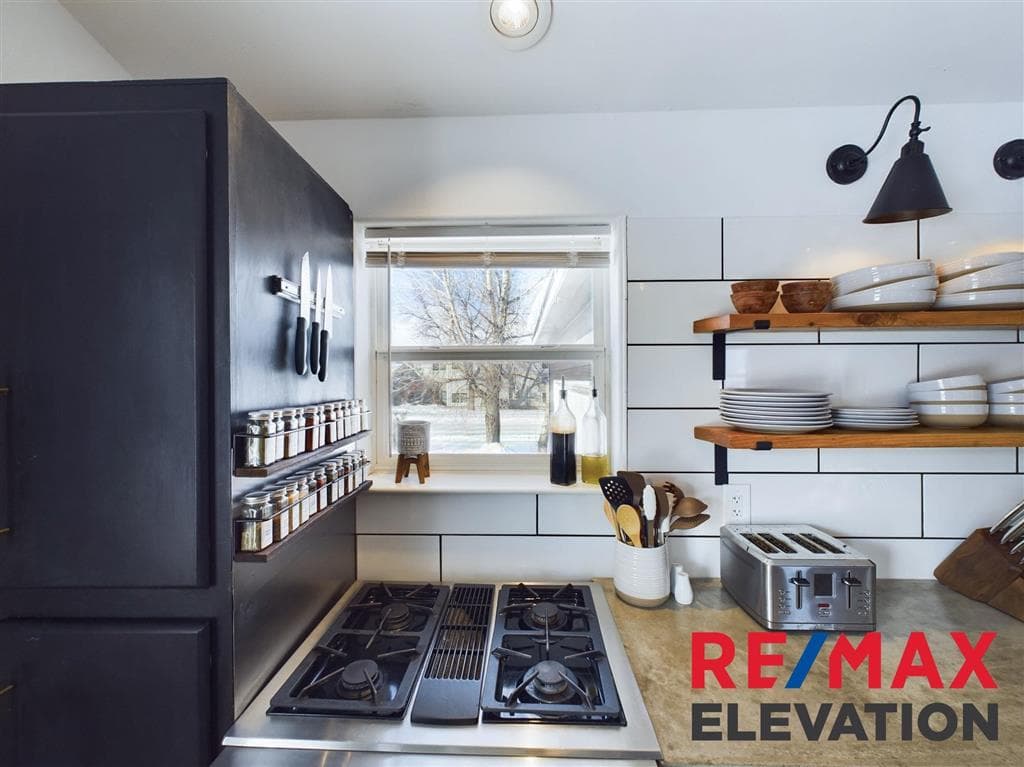 702 Kenmar St — photo 23 of 79