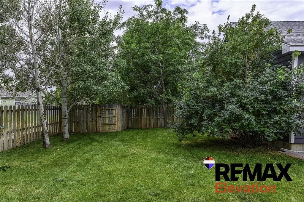 702 Kenmar St — photo 10 of 79