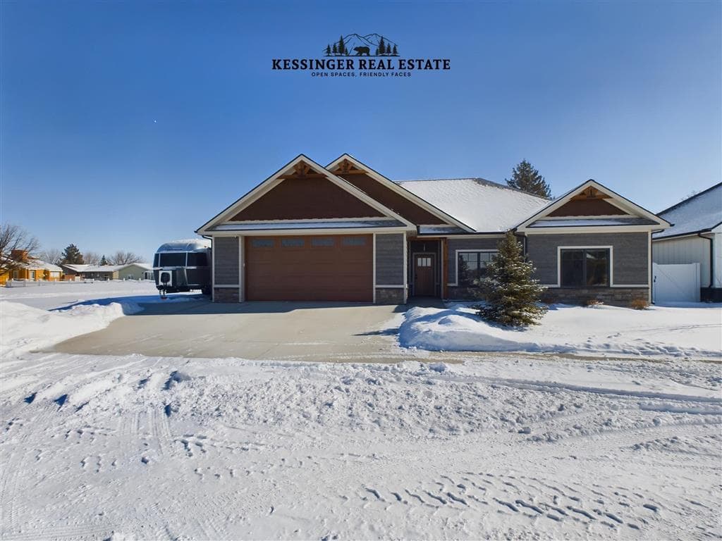 847 N Clark St — photo 3 of 25