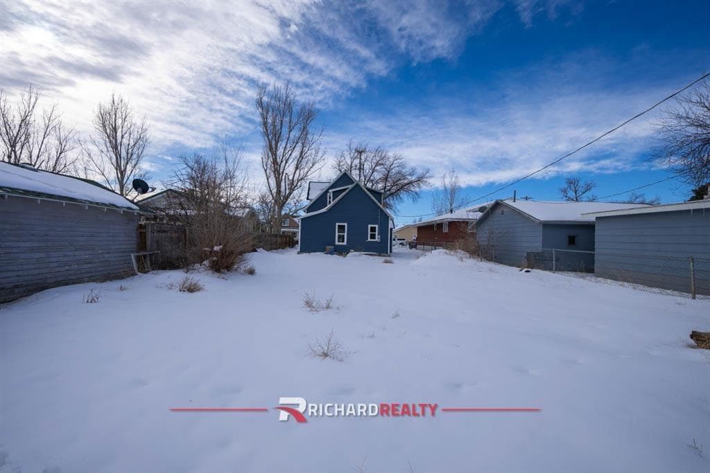 332 1st Ave N — photo 27 of 27