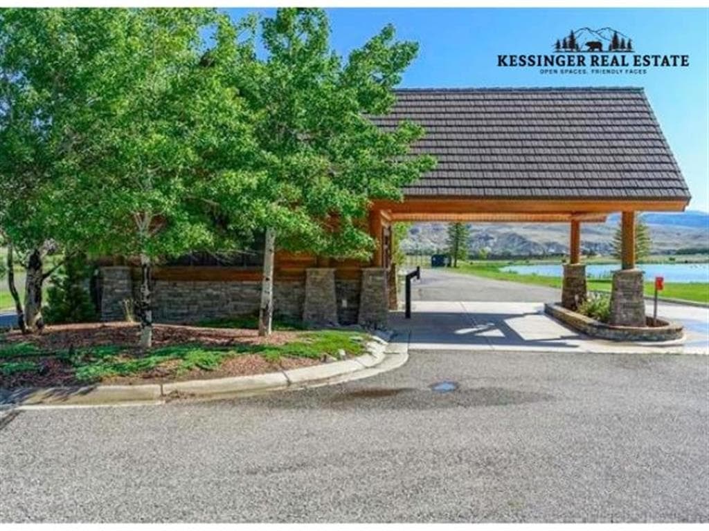 78 Stillwater Dr — photo 3 of 22