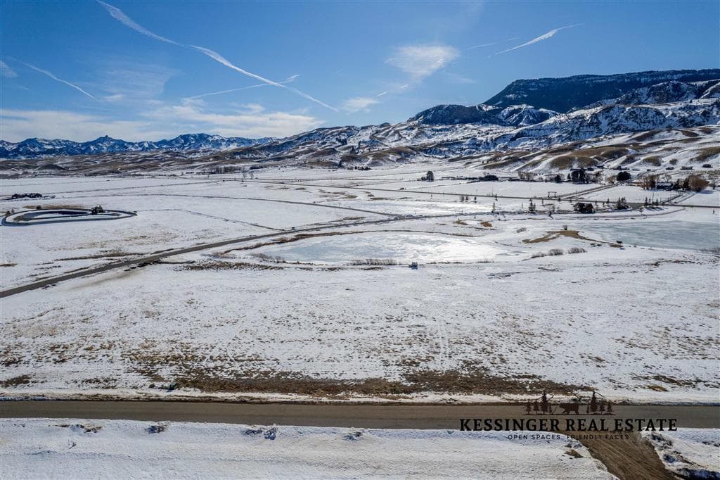 78 Stillwater Dr — photo 7 of 22