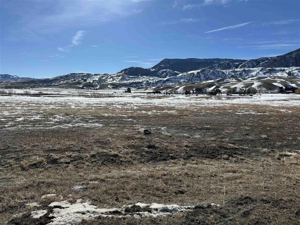 78 Stillwater Dr — photo 9 of 22