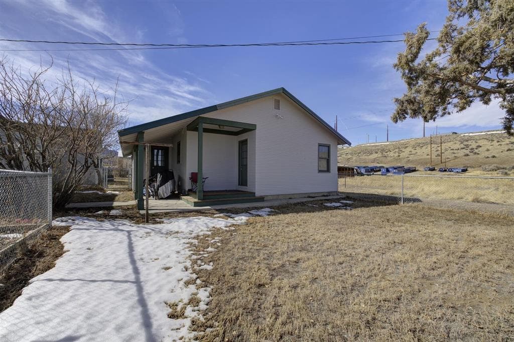 28/30/34 Pearson Ave — photo 14 of 29