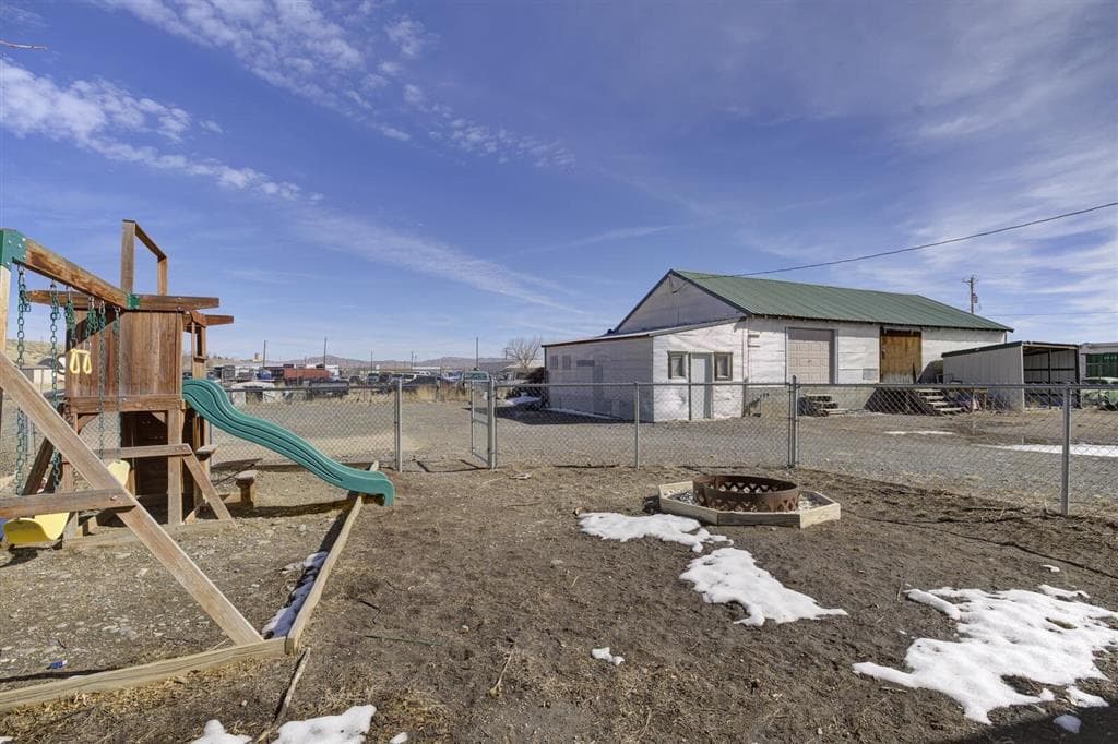 28/30/34 Pearson Ave — photo 25 of 29