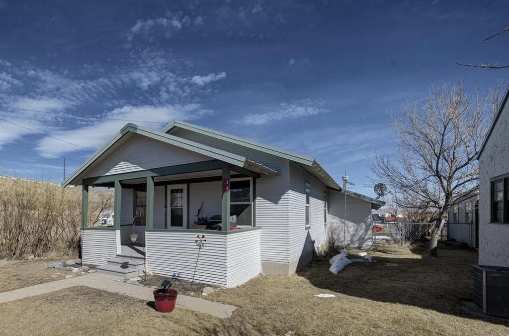 28/30/34 Pearson Ave — photo 4 of 29