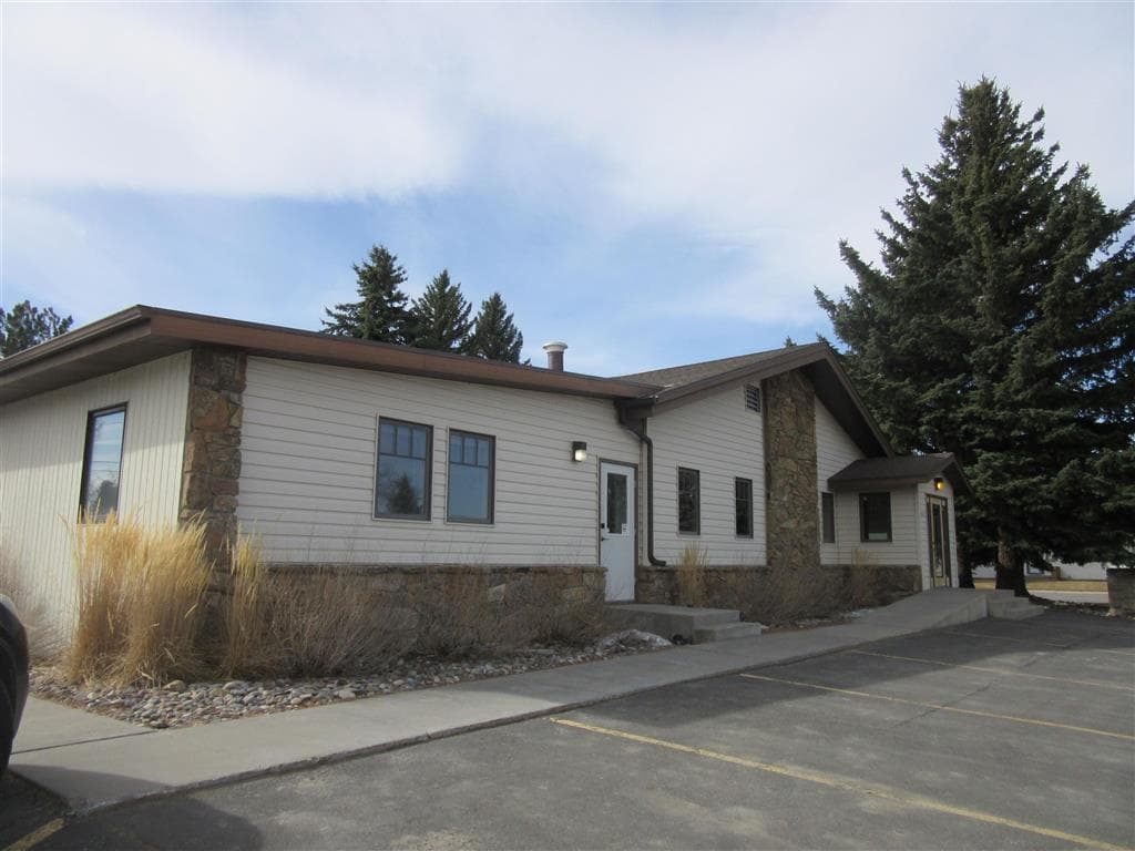 1402 Stampede Ave — photo 17 of 56