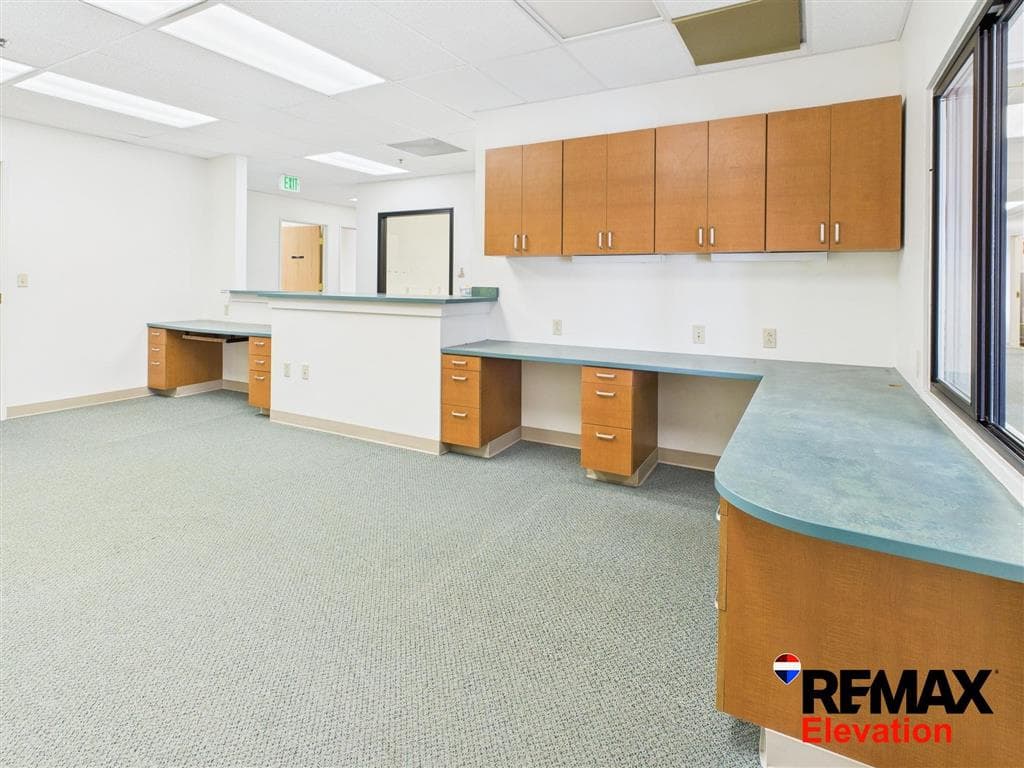 156 N 6th St — photo 18 of 23