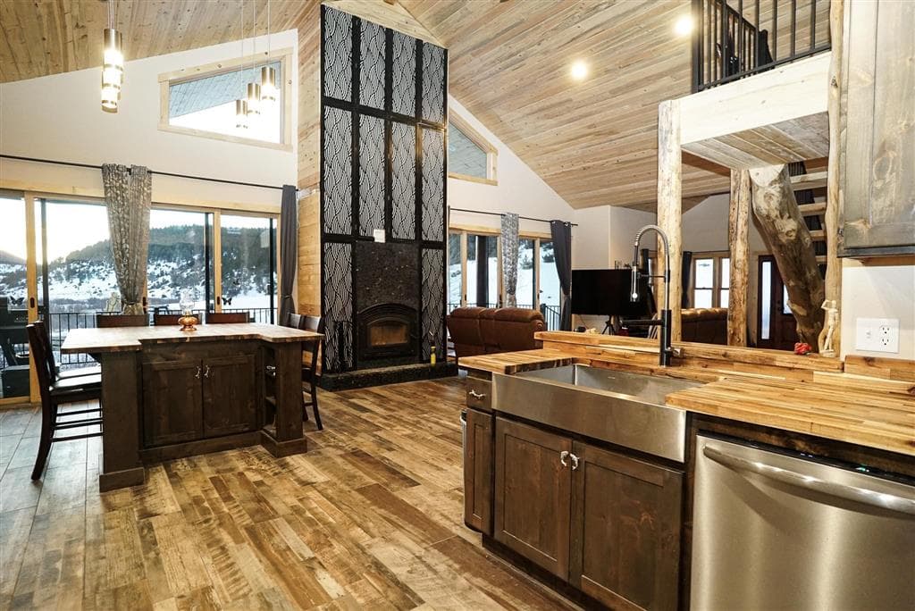 6 N Sage Creek Rd — photo 12 of 25