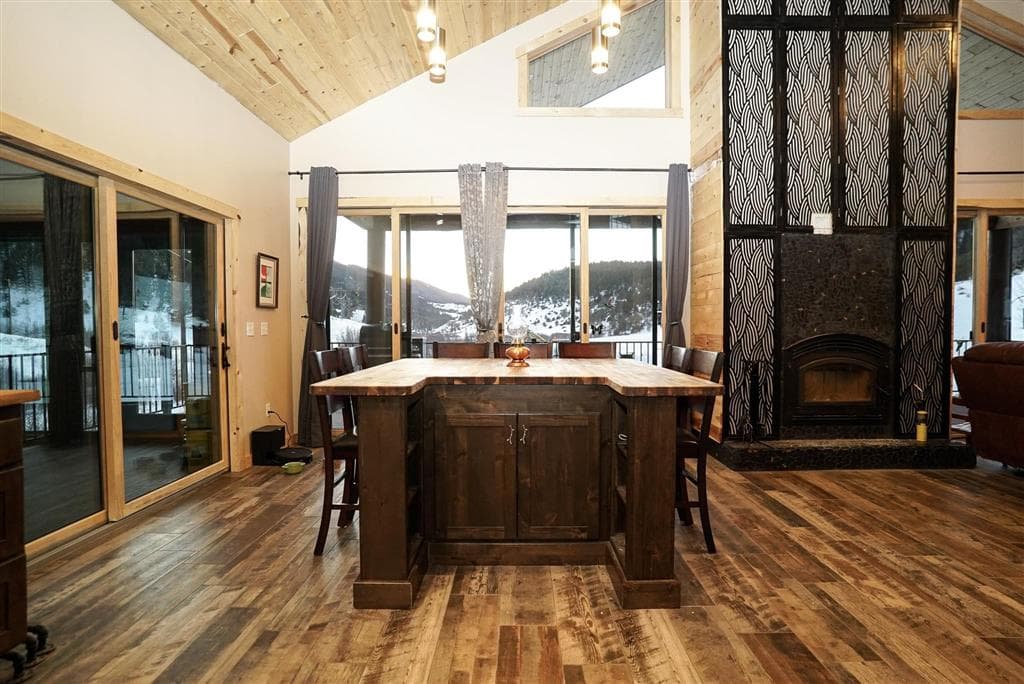 6 N Sage Creek Rd — photo 13 of 25