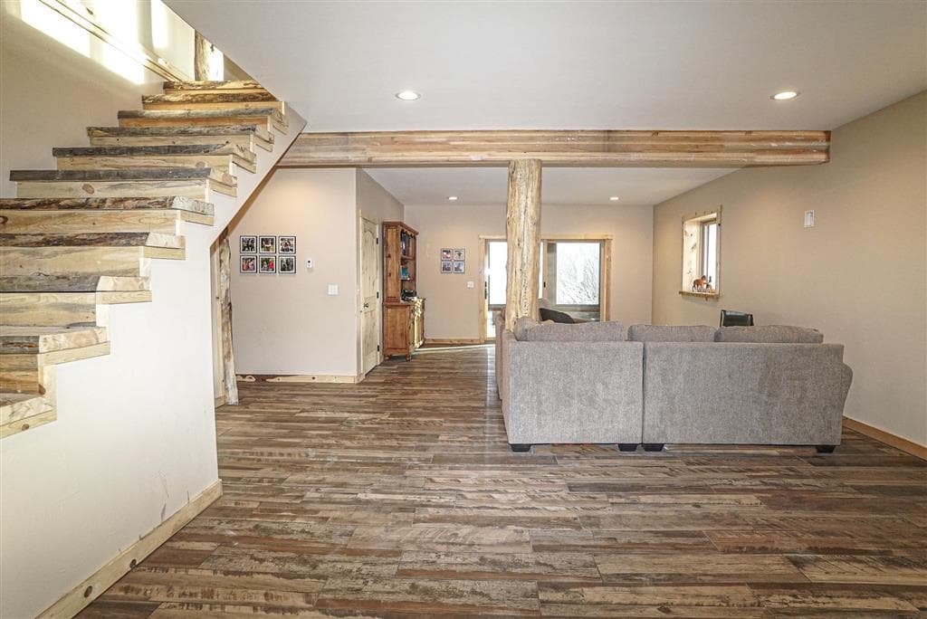 6 N Sage Creek Rd — photo 15 of 25