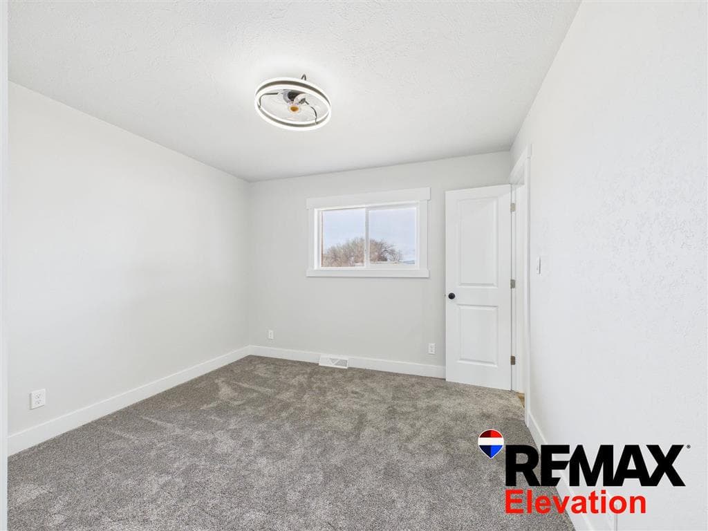 145 Wyoming St — photo 14 of 54