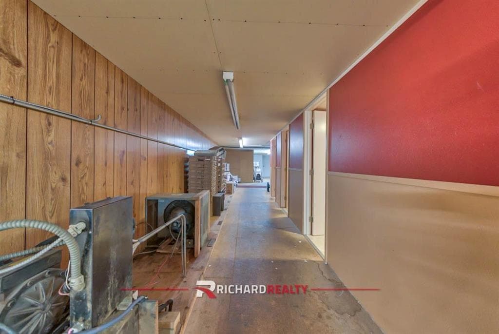 45 E Main St — photo 15 of 31