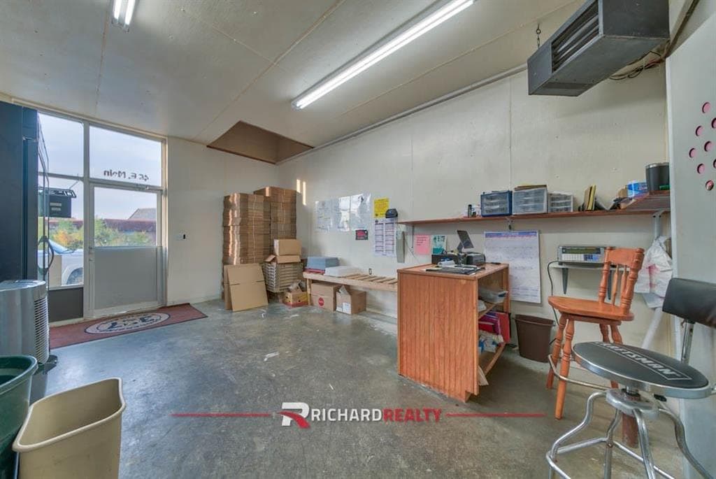 45 E Main St — photo 3 of 31