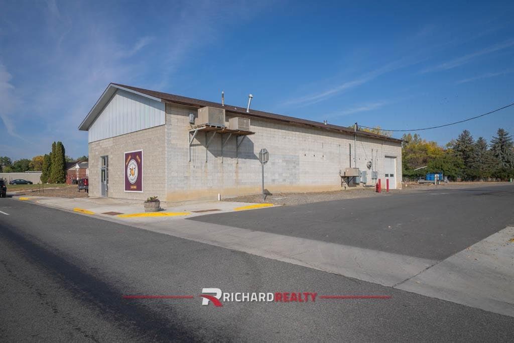 45 E Main St — photo 23 of 31