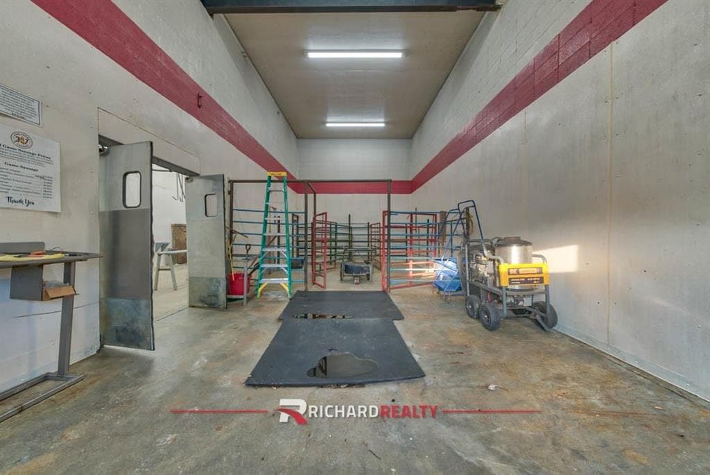 45 E Main St — photo 6 of 31