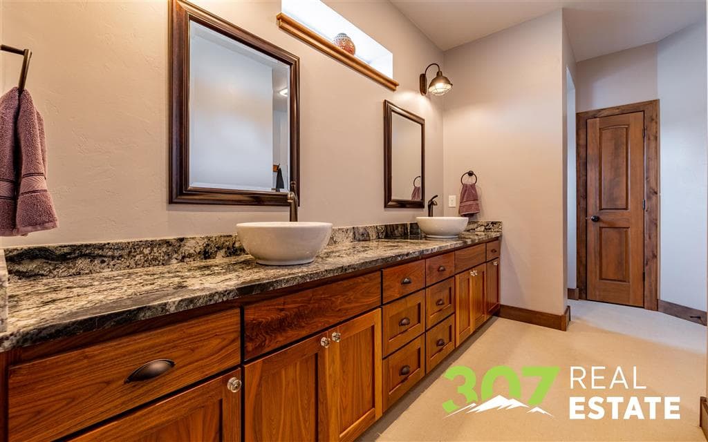 15 Justice Ln — photo 20 of 85