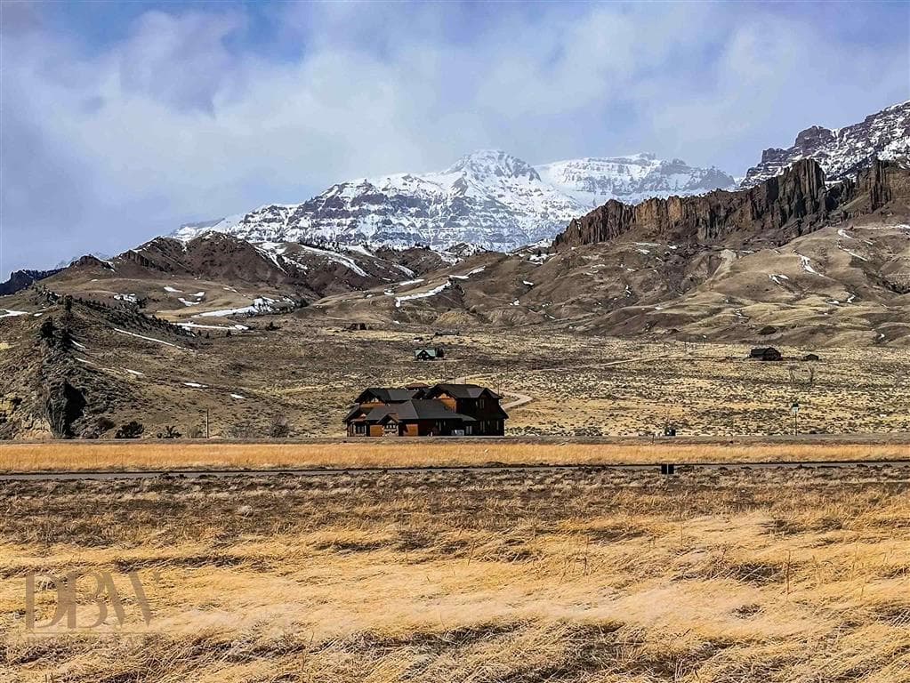 74 Stillwater Dr — photo 8 of 20