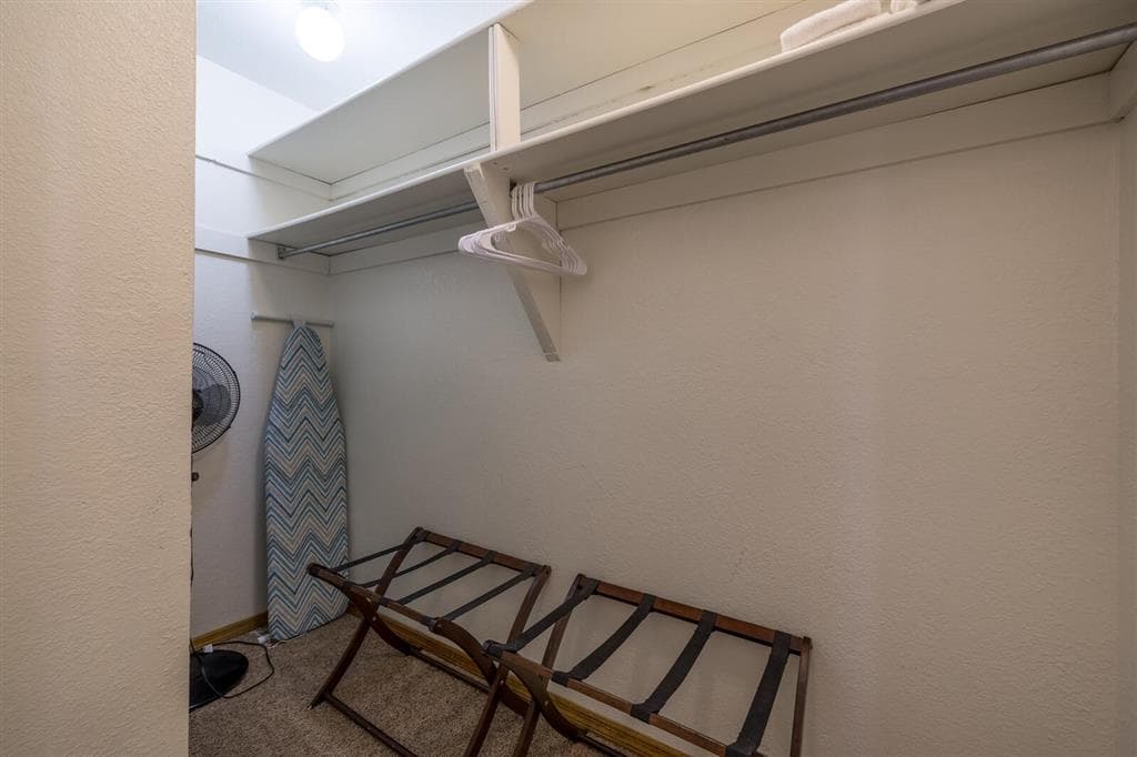 1126 Alger Ave — photo 19 of 45